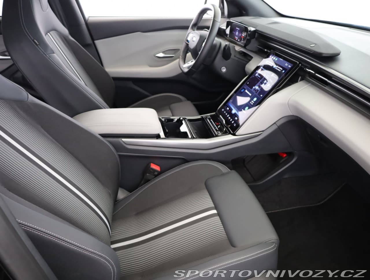 2025 Ford CAPRI - 7