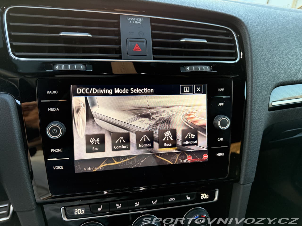 2019 Volkswagen GOLF - 35