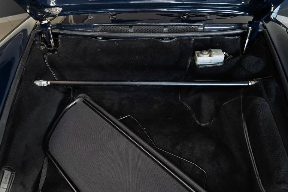 1988 Porsche 911 - 18
