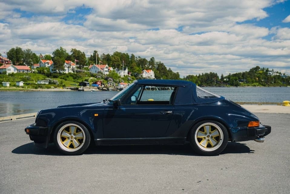 1988 Porsche 911 - 2