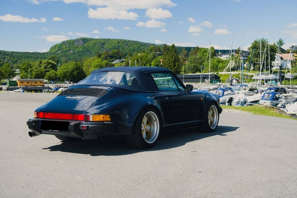 1988 Porsche 911 - 4