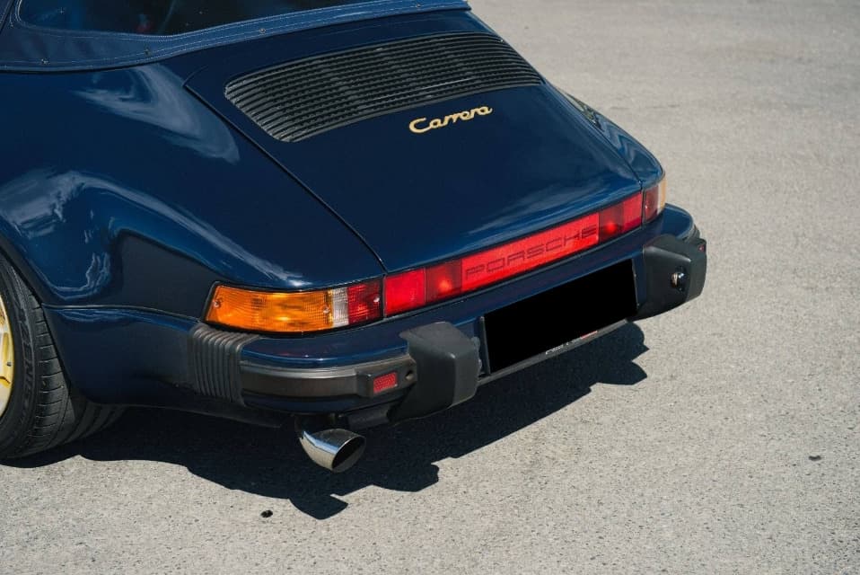 1988 Porsche 911 - 7