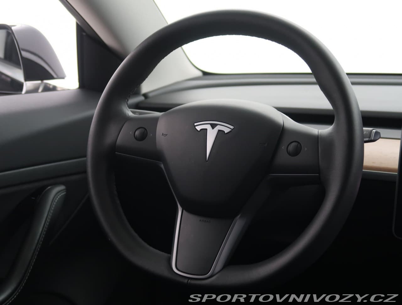 2020 Tesla MODEL 3 - 39