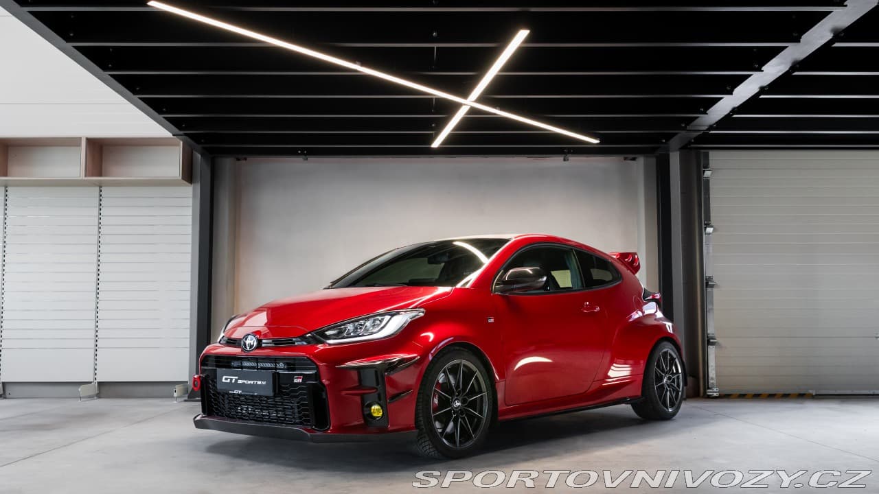 2021 Toyota YARIS