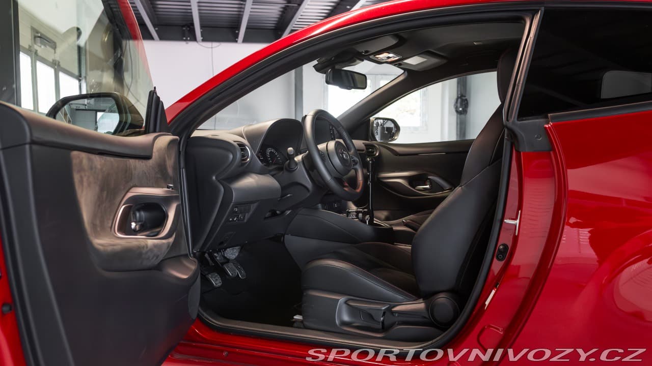 2021 Toyota YARIS - 5