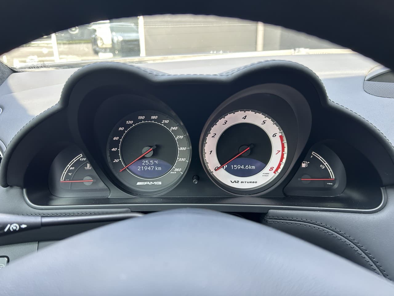 2010 Mercedes-Benz SL - 19