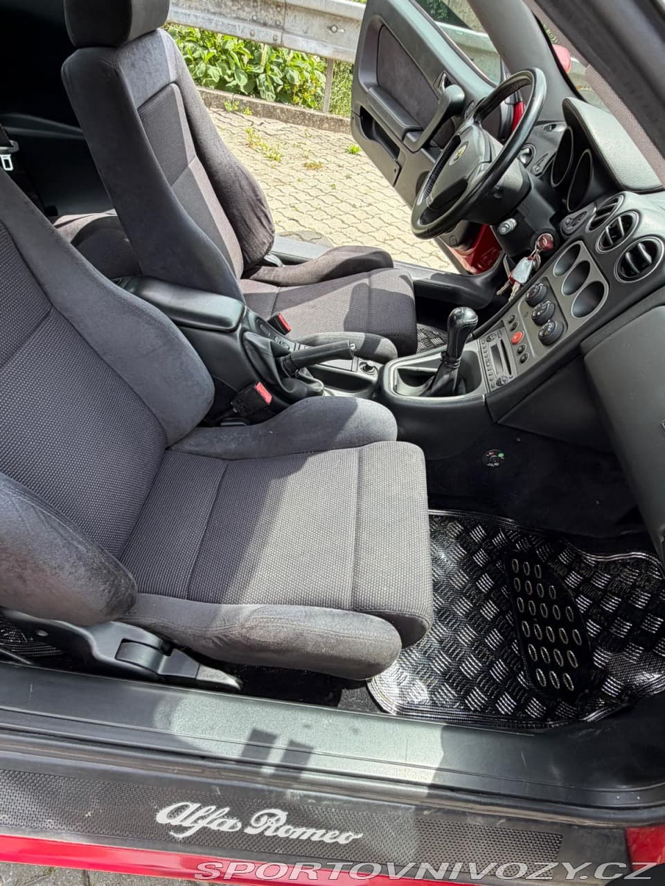2003 Alfa Romeo GTV - 18