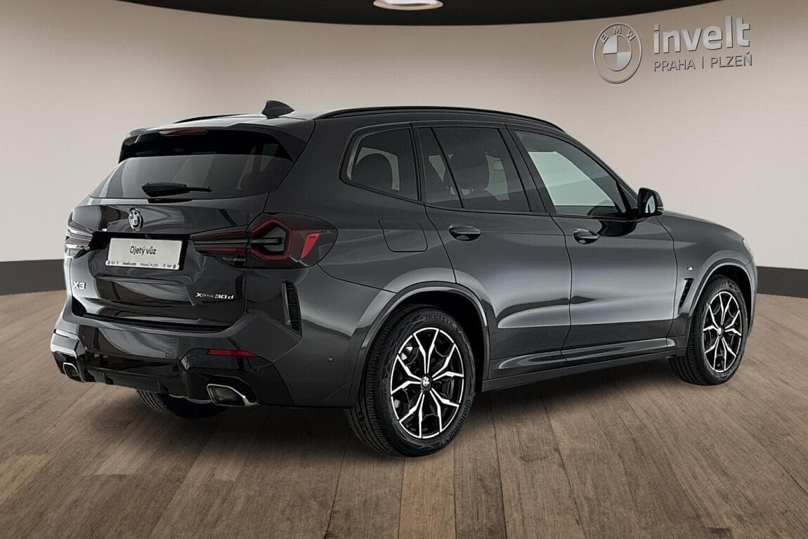 2023 BMW X3 - 3