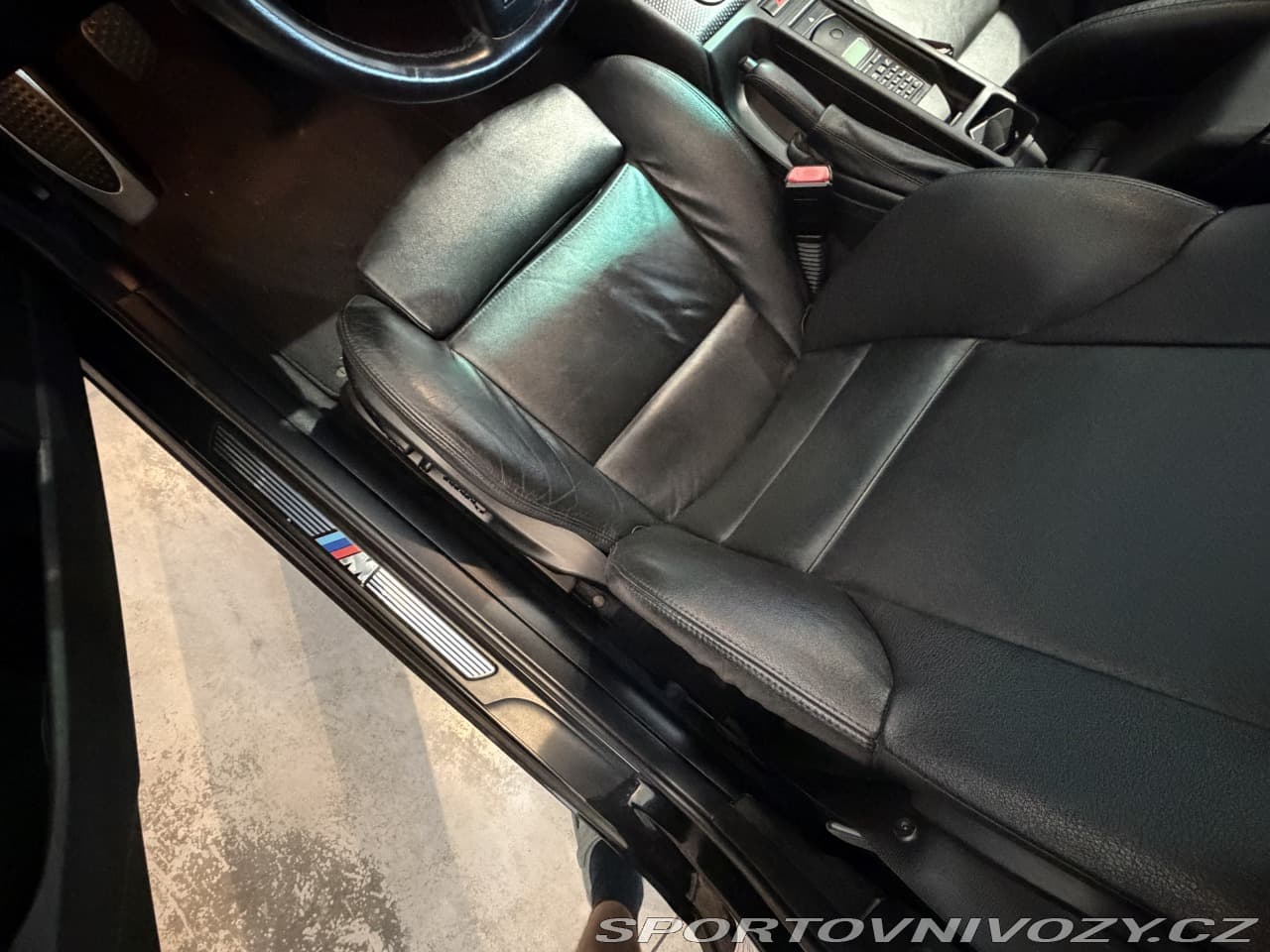 2003 BMW 3-SERIES - 2