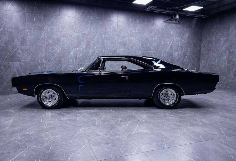 1969 Dodge CHARGER - 4