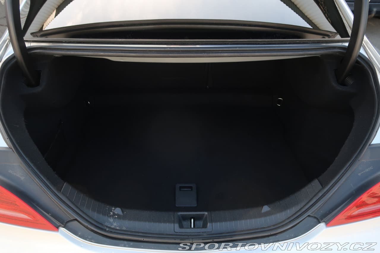 2013 Mercedes-Benz CLA - 14