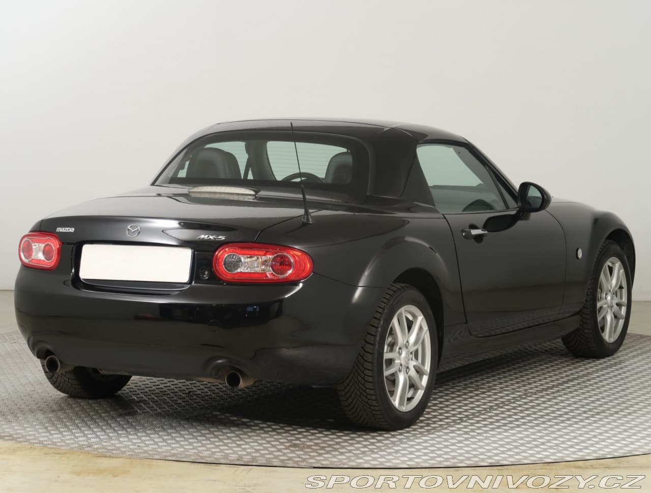 2009 Mazda MX-5 - 16