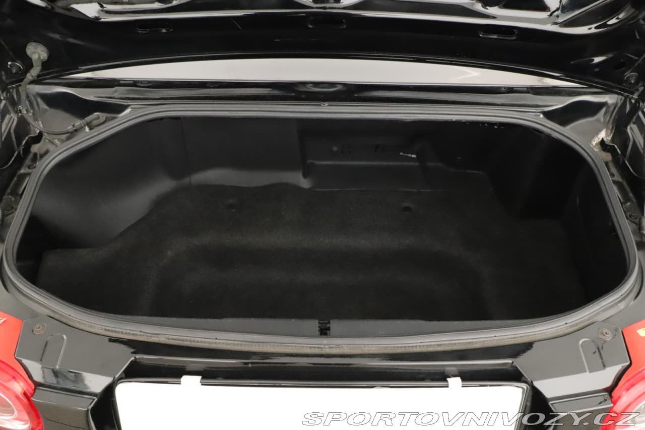 2009 Mazda MX-5 - 19