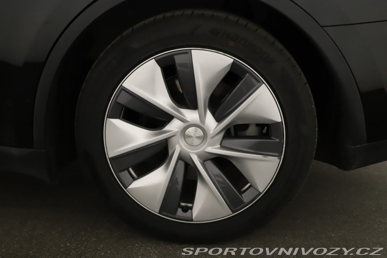 2023 Tesla MODEL Y - 19