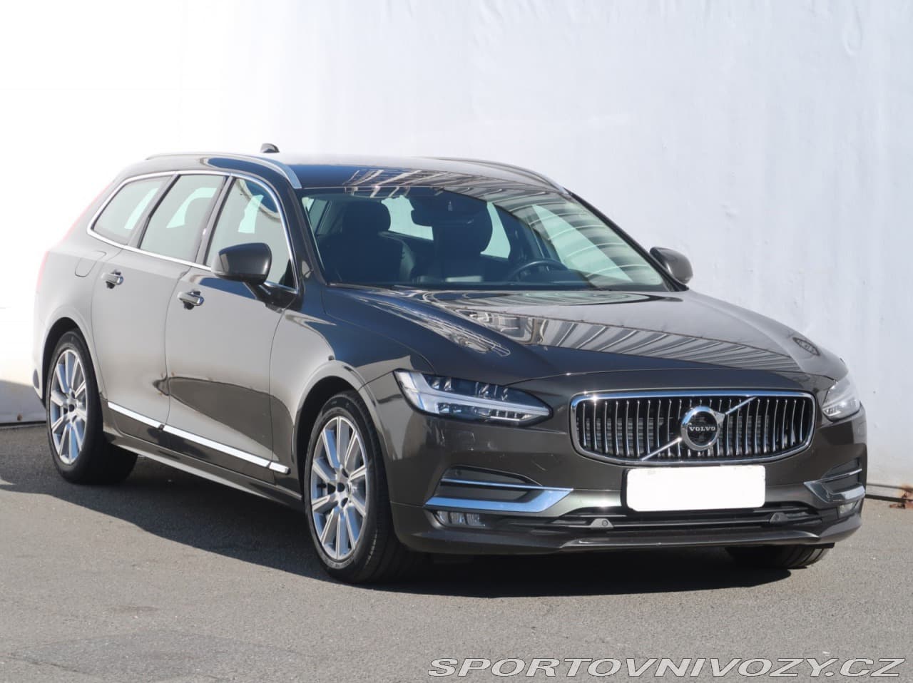 2019 Volvo V90