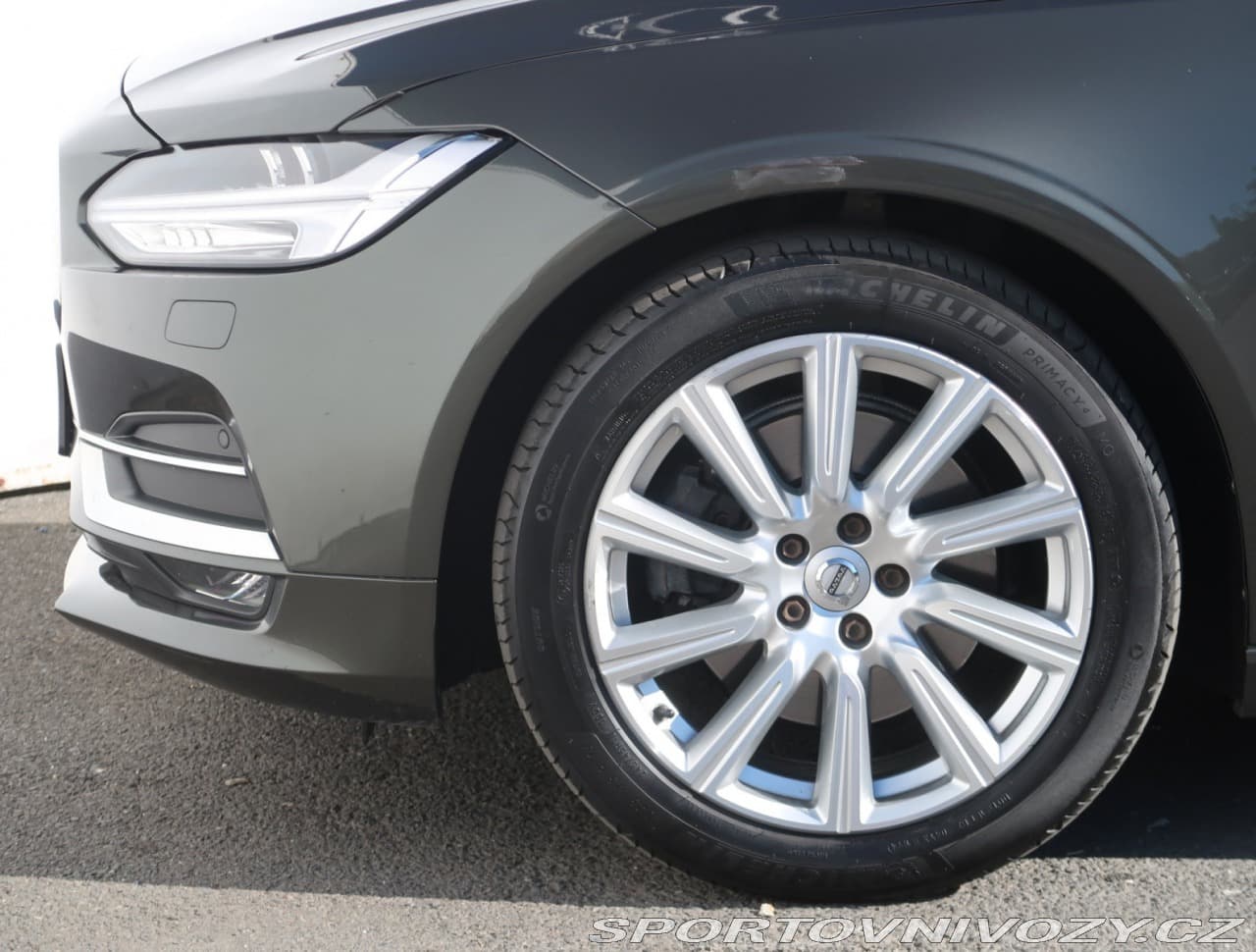 2019 Volvo V90 - 15