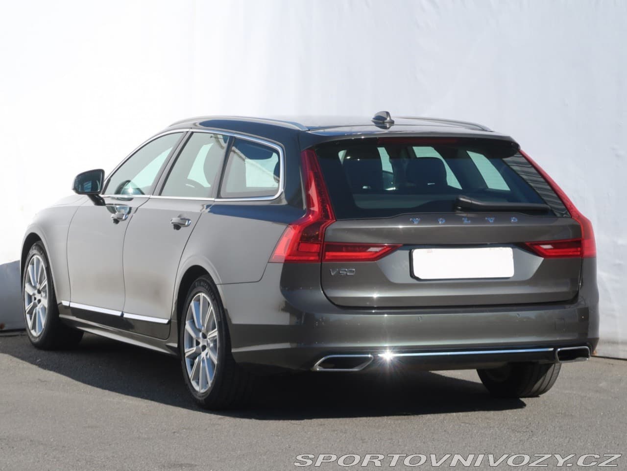 2019 Volvo V90 - 4