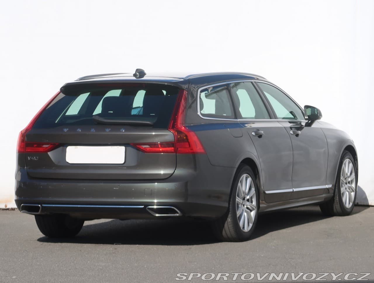 2019 Volvo V90 - 5