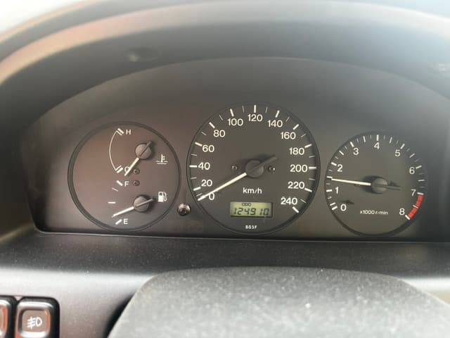 1998 Mazda 323 - 8