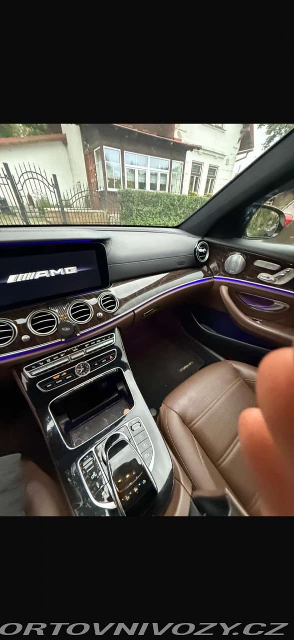 2017 Mercedes-Benz E-CLASS - 7