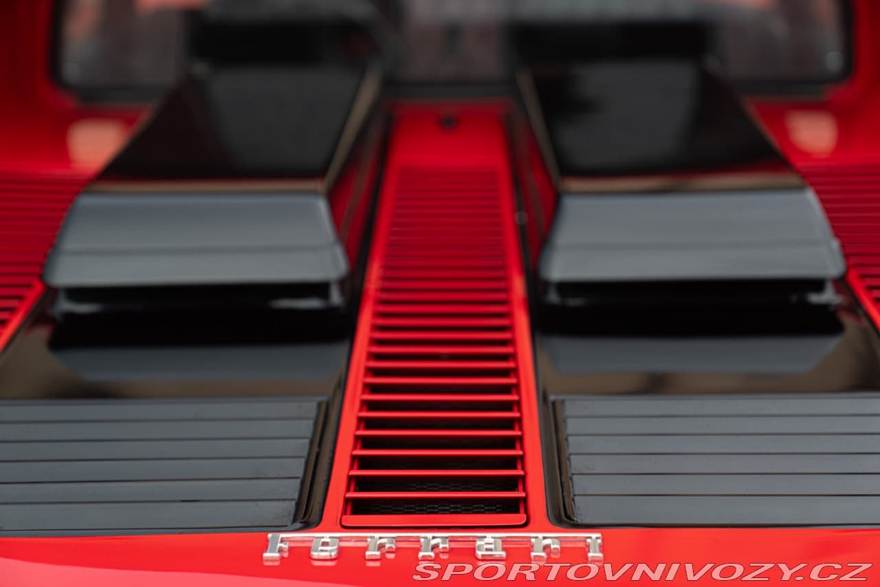 1982 Ferrari 512 - 19