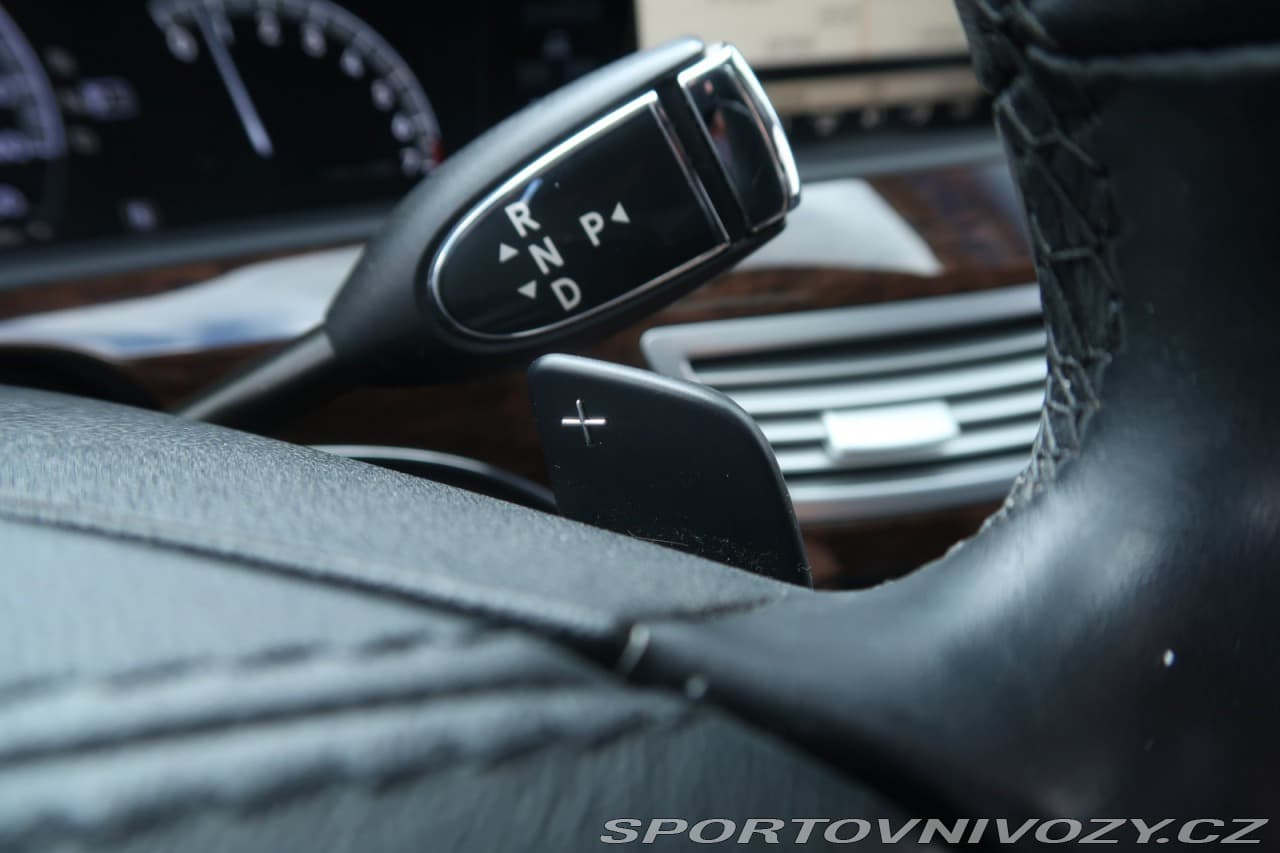 2011 Mercedes-Benz S-CLASS - 37