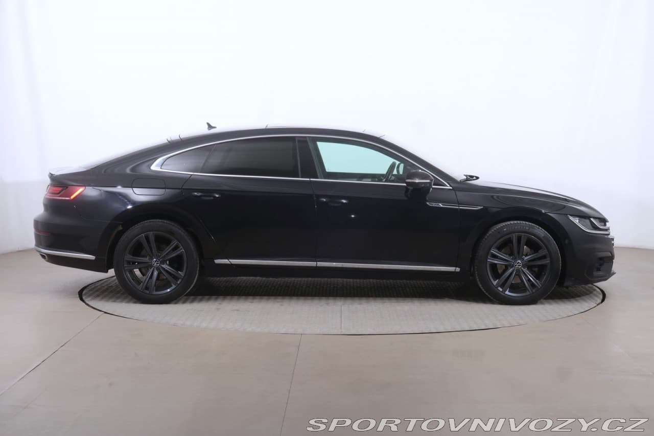 2018 Volkswagen ARTEON - 11