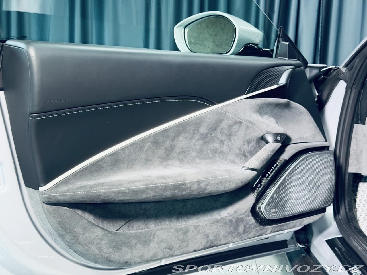 2021 Ferrari ROMA - 13