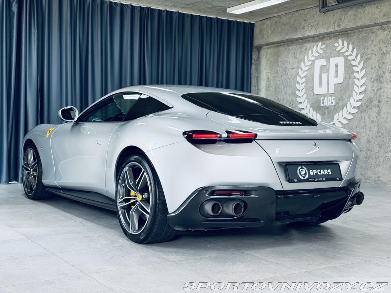 2021 Ferrari ROMA - 4