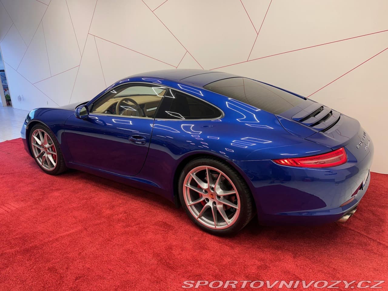 2012 Porsche 911 - 3