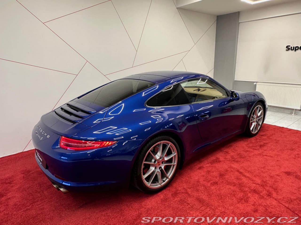2012 Porsche 911 - 4