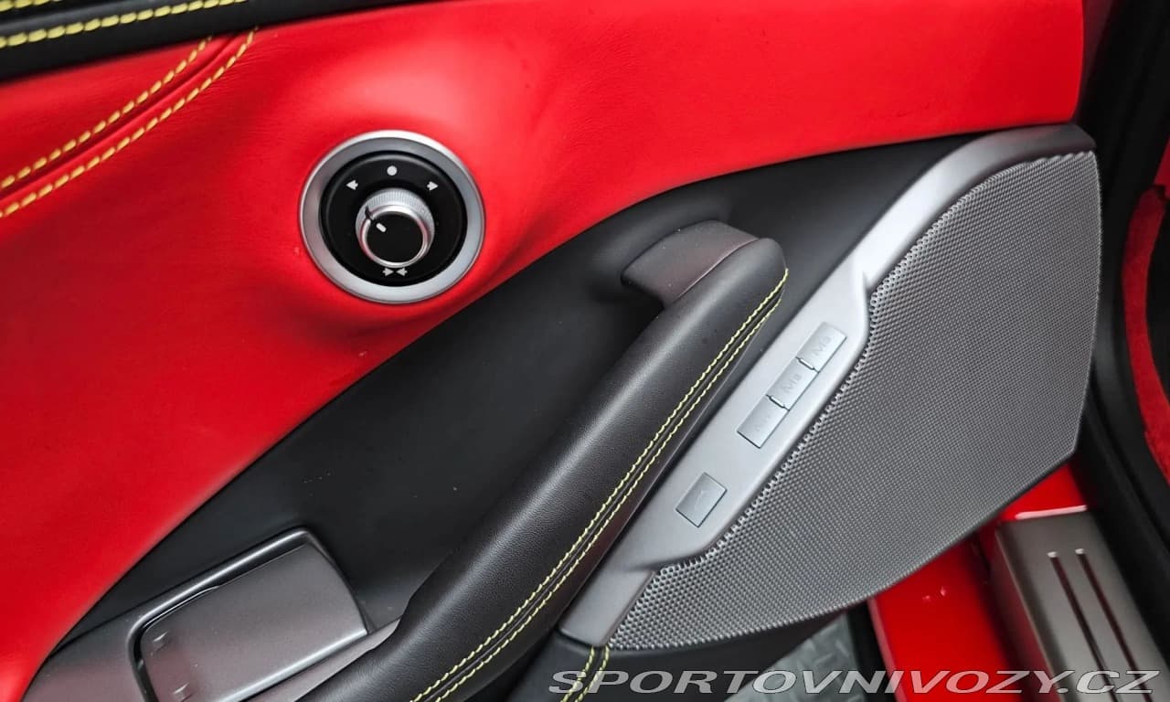 2019 Ferrari PORTOFINO - 18