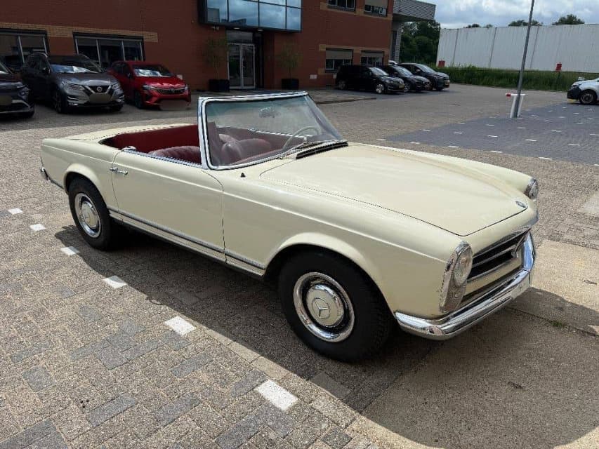 1967 Mercedes-Benz SL - 15