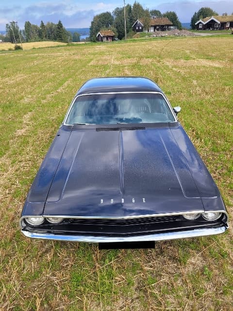 1972 Dodge CHALLENGER - 4