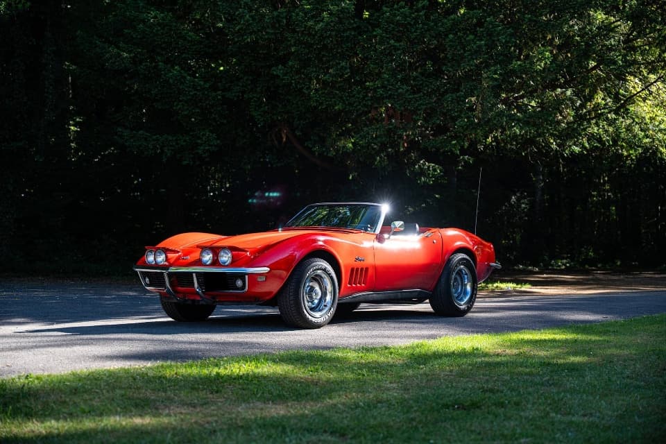 1969 Chevrolet CORVETTE - 4
