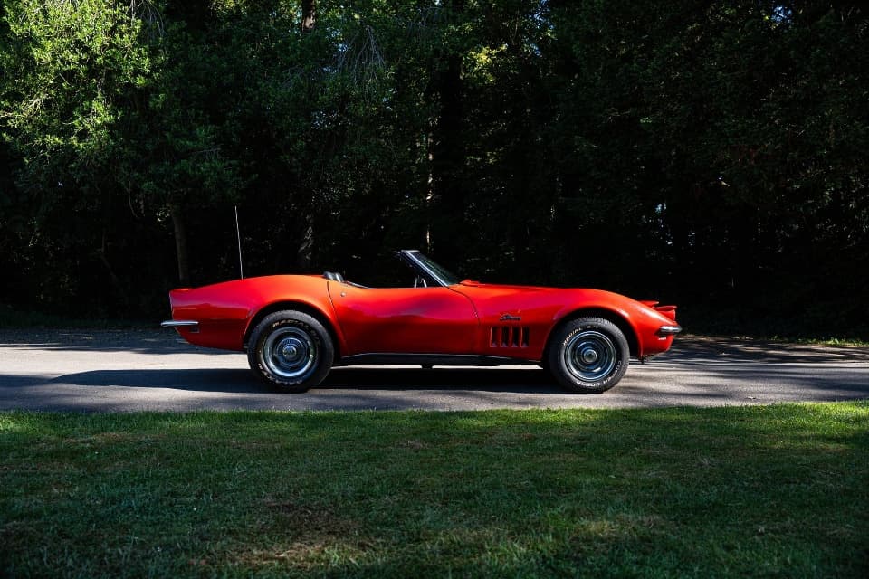 1969 Chevrolet CORVETTE - 6