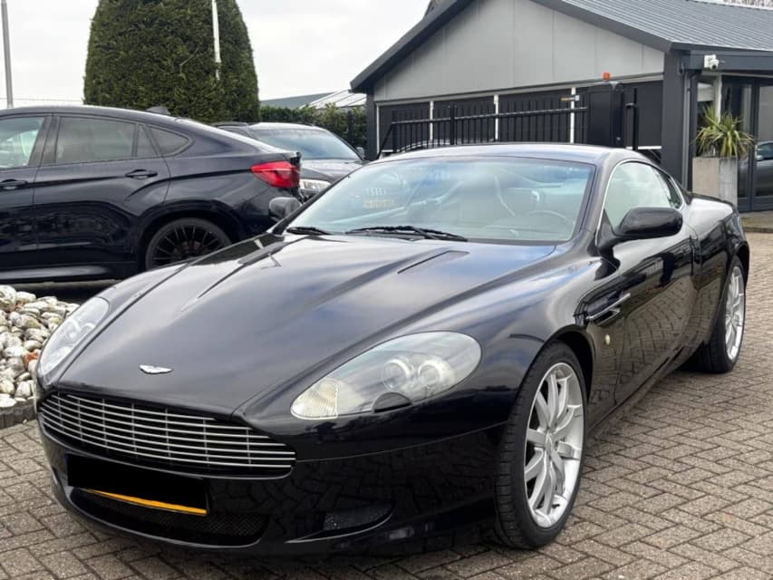 2005 Aston Martin DB9