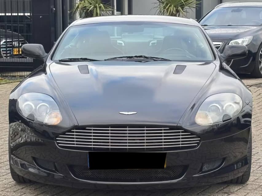 2005 Aston Martin DB9 - 2