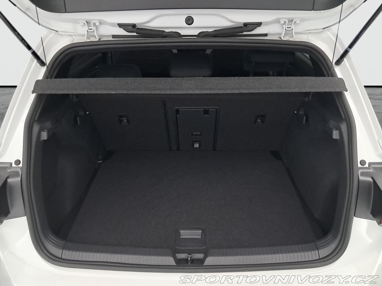 2024 Volkswagen GOLF - 27