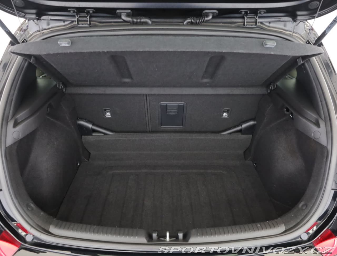 2020 Hyundai i30 - 39