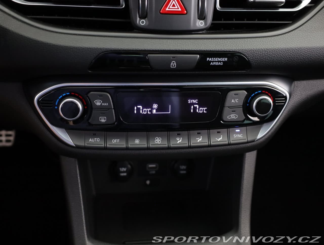 2023 Hyundai i30 - 27