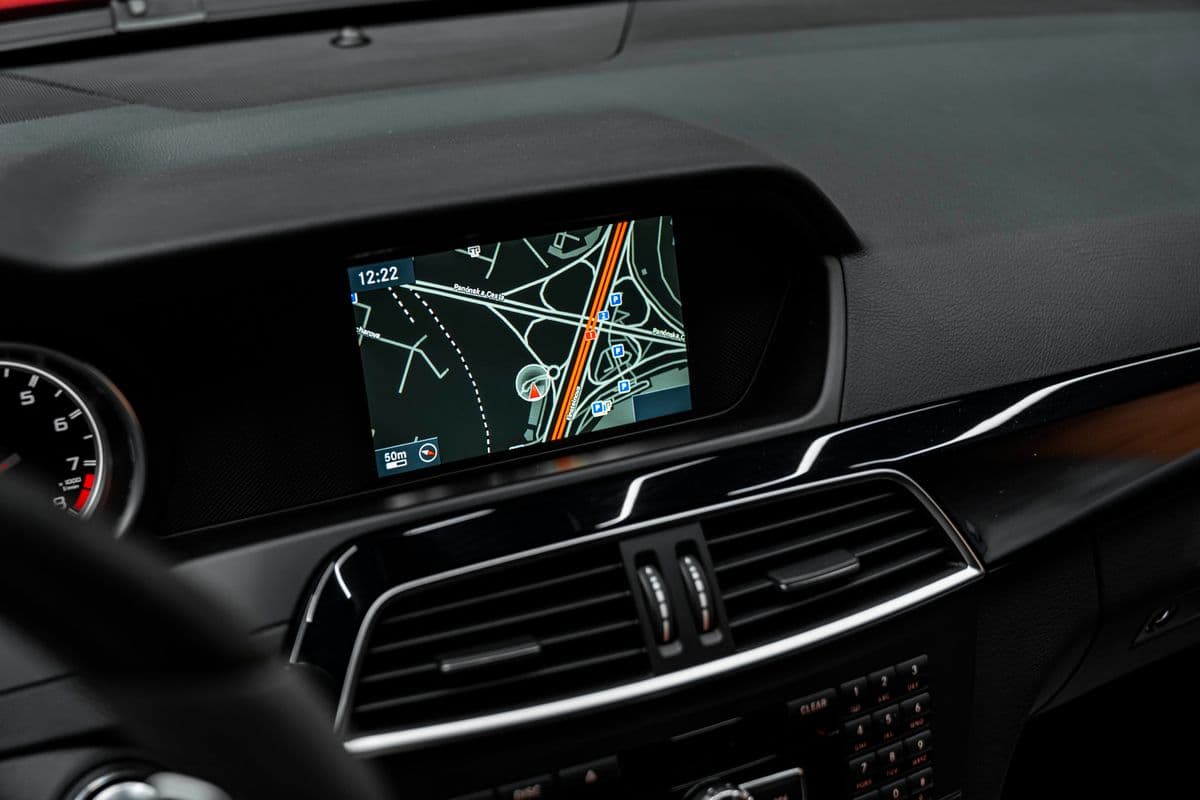 2012 Mercedes-Benz C-CLASS - 12