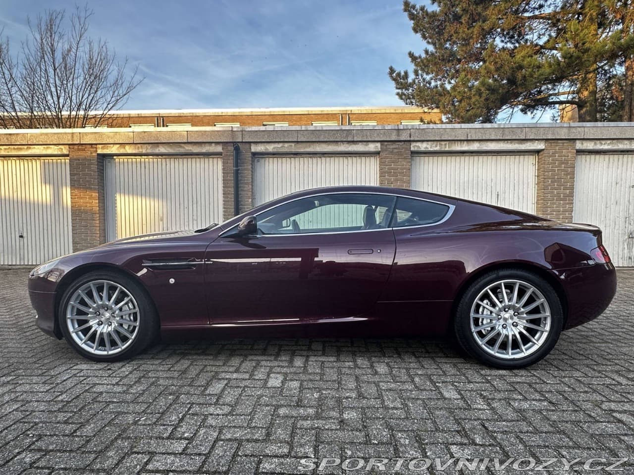 2007 Aston Martin DB9 - 3