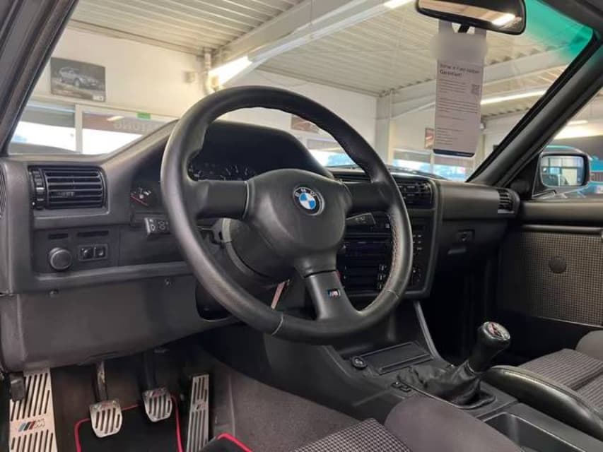 1987 BMW M3 - 10