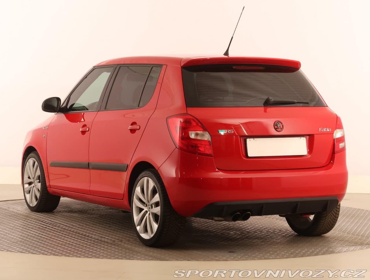 2010 Škoda FABIA - 4