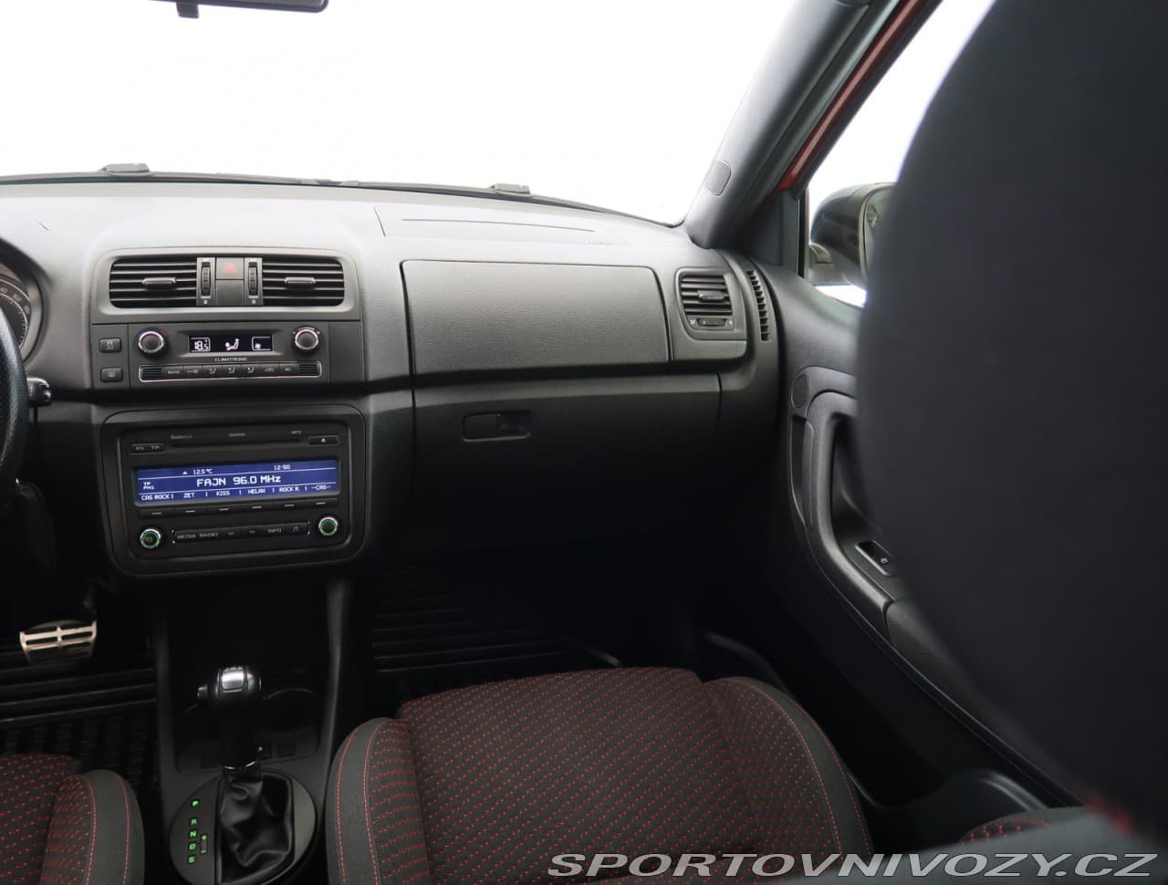 2010 Škoda FABIA - 8