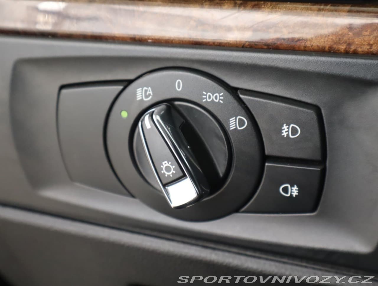 2010 BMW 3-SERIES - 15