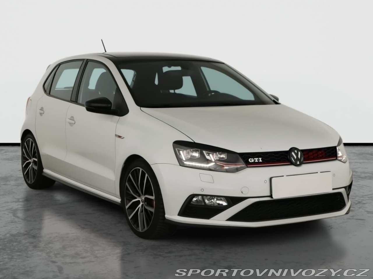 2015 Volkswagen POLO