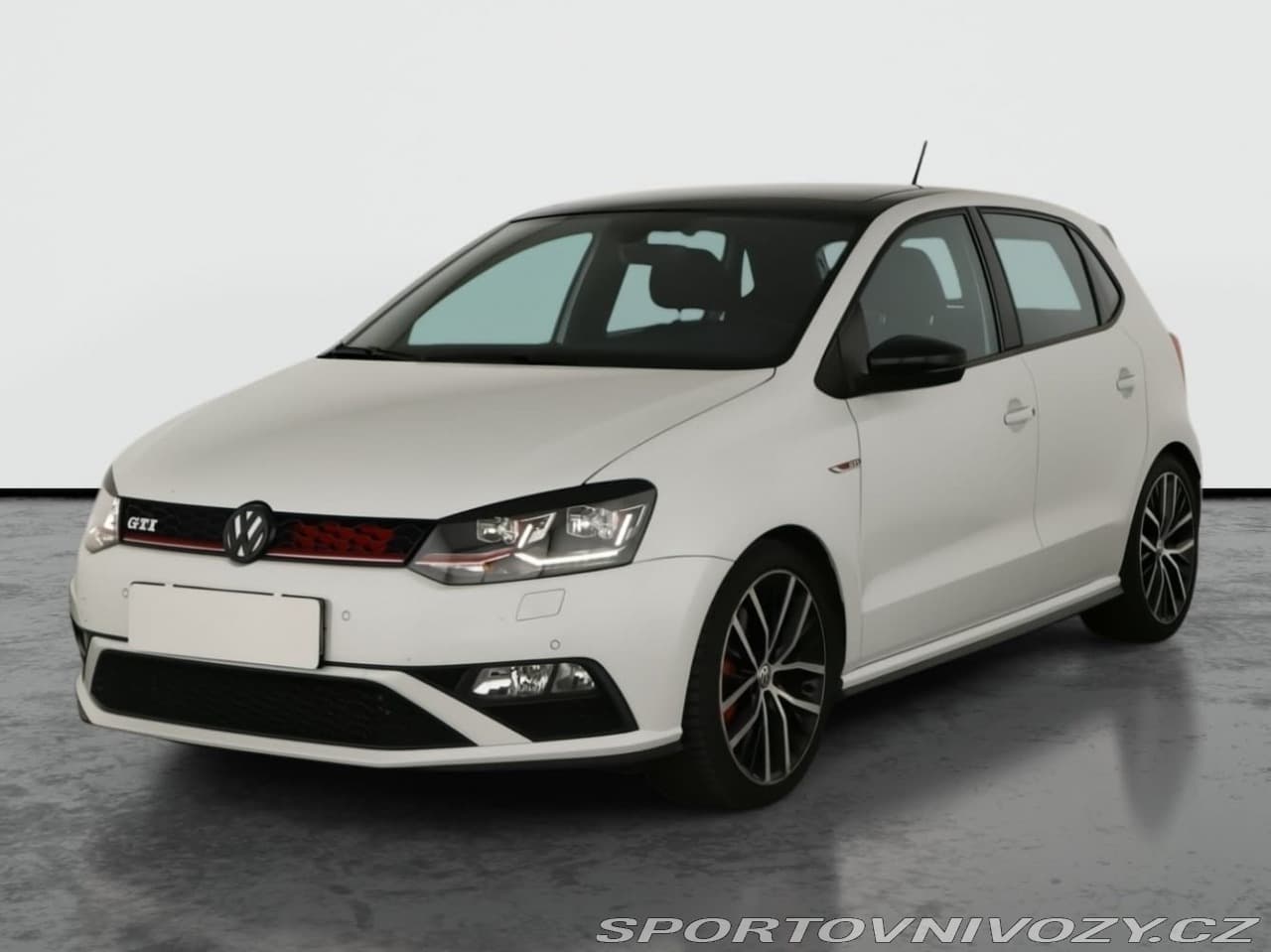 2015 Volkswagen POLO - 2