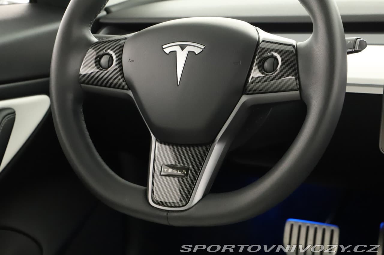 2020 Tesla MODEL 3 - 8